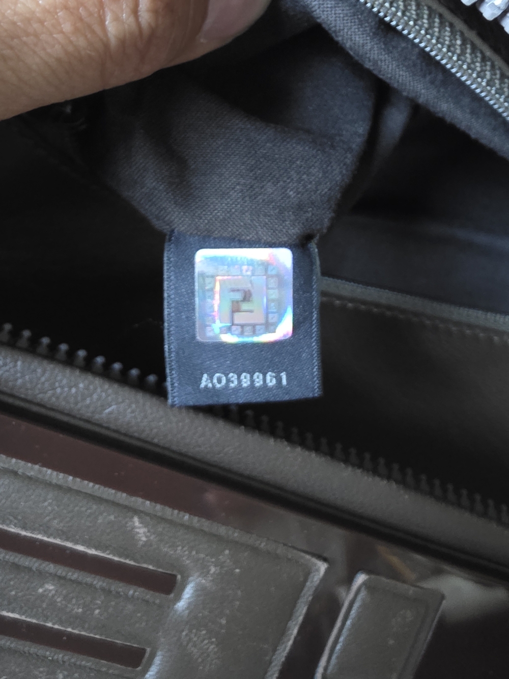 Authentic FENDI To You Bag - Picture 7 of 10